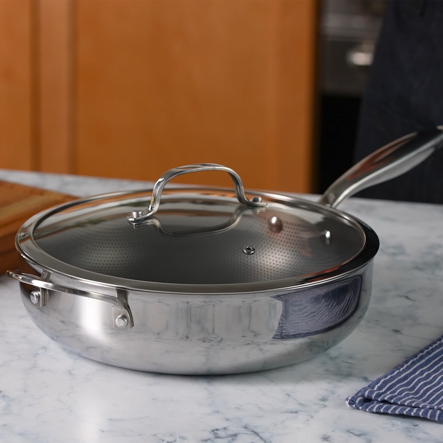 11.25" Titanium Sauté Pan with GeoGlide™ Surface & Glass Lid, Silver