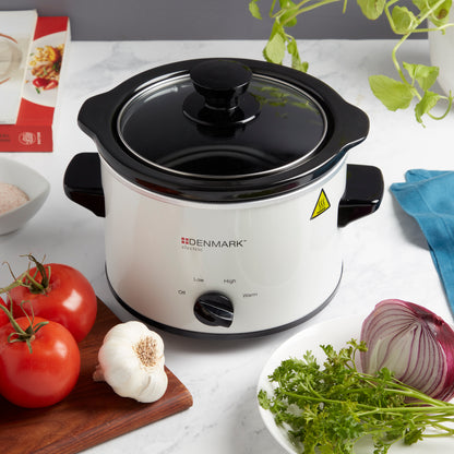 1.5-Quart Electric Slow Cooker with Non-Stick Removable Pot, White