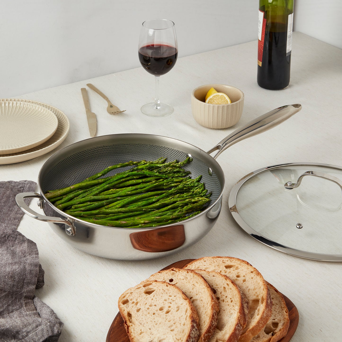 11.25" Titanium Sauté Pan with GeoGlide™ Surface & Glass Lid, Silver